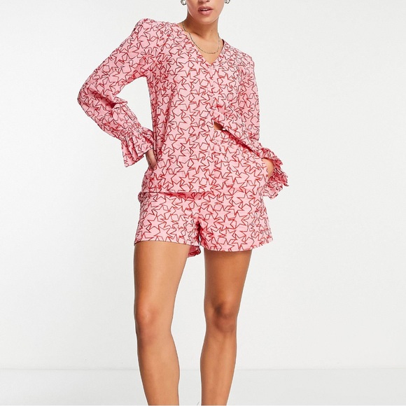 NWT Never Fully Dressed Set - Picture 2 of 8